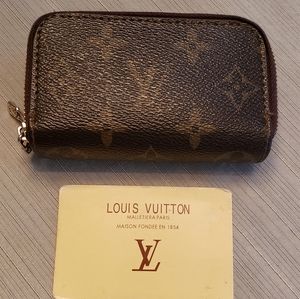 Louis Vuitton 2 Zipper key holder/wallet